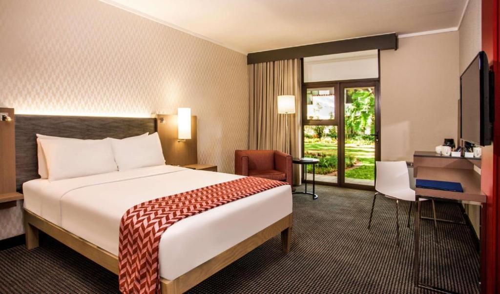 Garden Court Polokwane Hotel Exterior photo